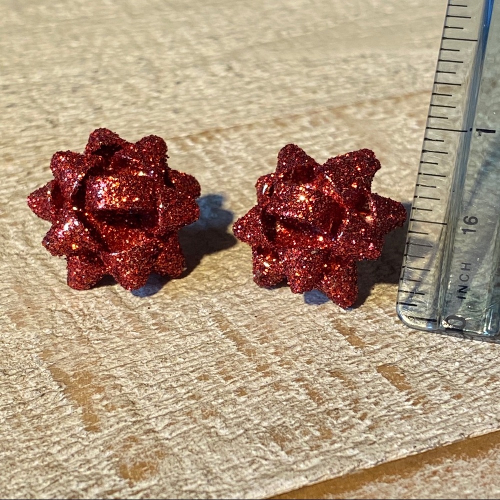 Red Glitter Metal Christmas Bow Earrings - Picture 3 of 3